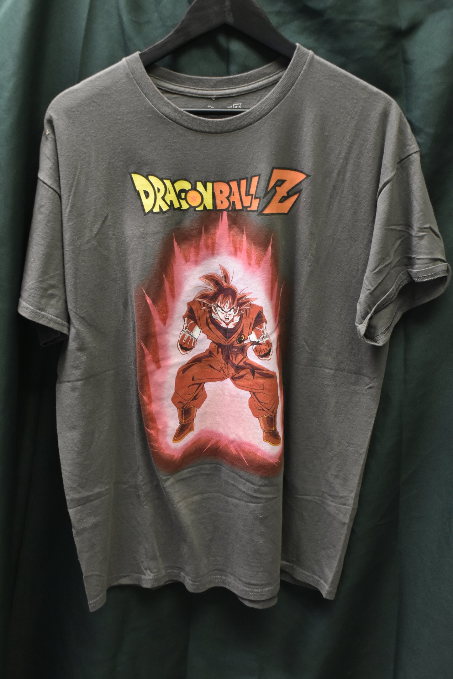 PREOWNED ANIME SHIRT XL DBZ GOKU