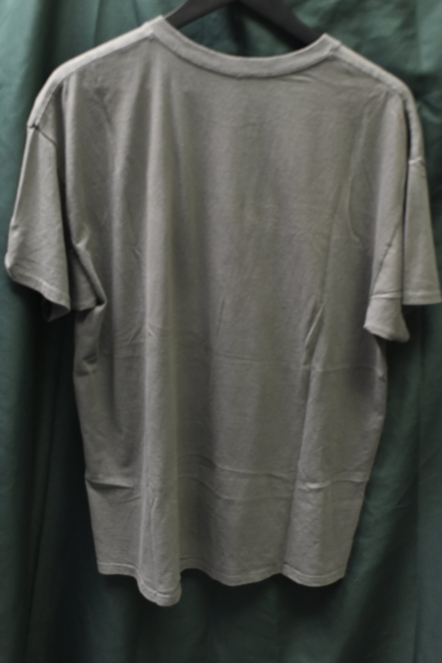 PREOWNED ANIME SHIRT XL DBZ GOKU