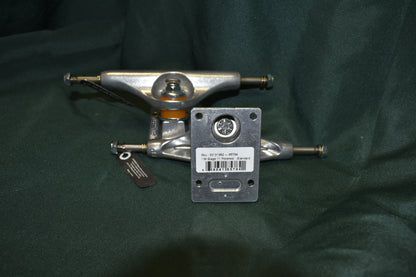 INDEPENDENT TRUCKS STANDARD 139 STAGE 11 POLISHED