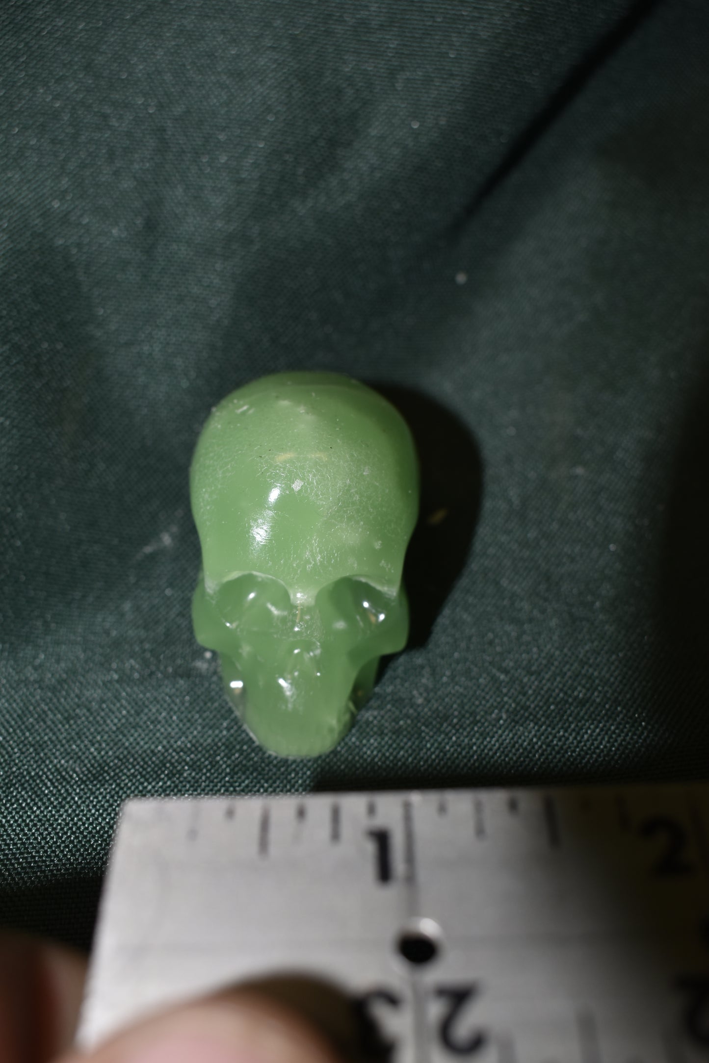 WAX AGENT SKULL SMALL GREEN 1" X 2" X 1.5"