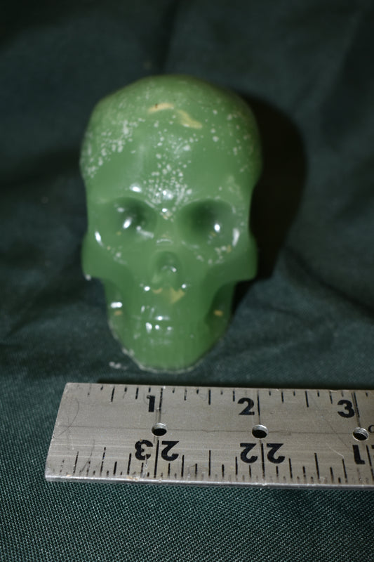 WAX AGENT SKULL LARGE GREEN 2.5" X 4" X 3"