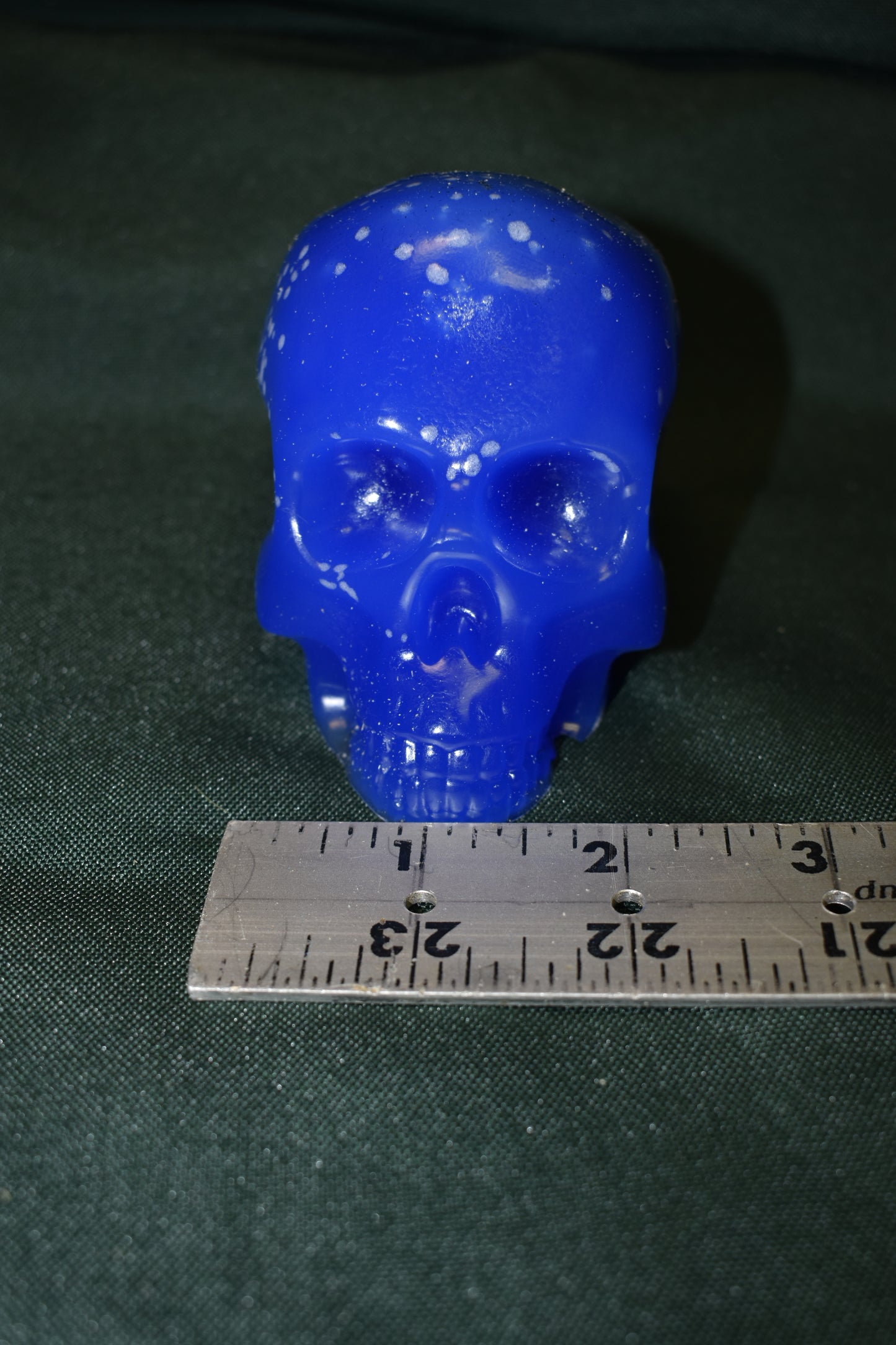 WAX AGENT SKULL LARGE BLUE 2.5" X 4" X 3"