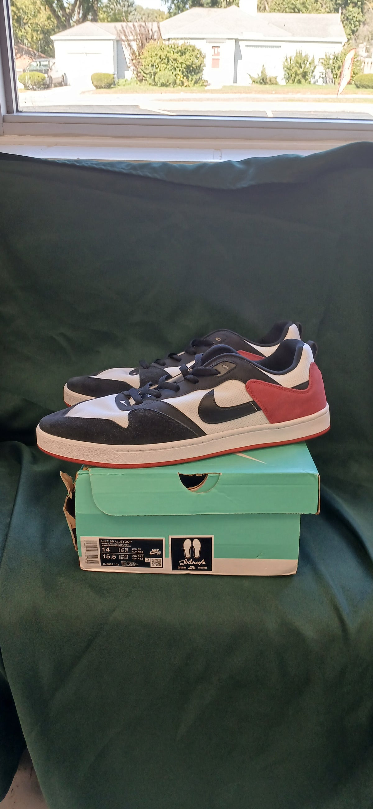 SHOES NIKE SB SIZE 14 MENS ALLEYOOP WHITE/BLACK/RED