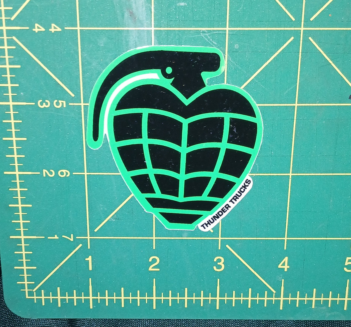 STICKER THUNDER GRENADE DIECUT SMALL