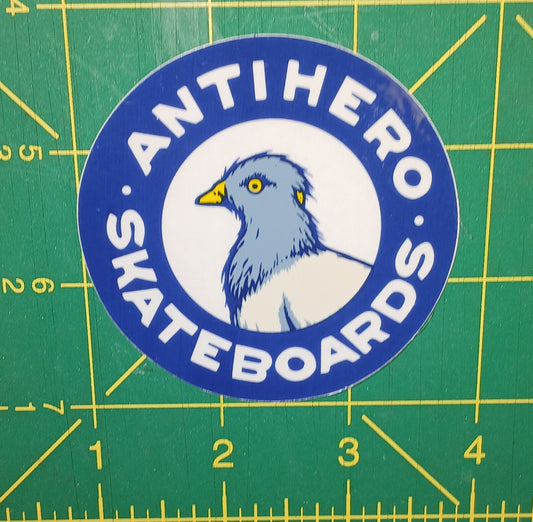STICKER 3.5" ANTI-HERO PIGEON ROUND