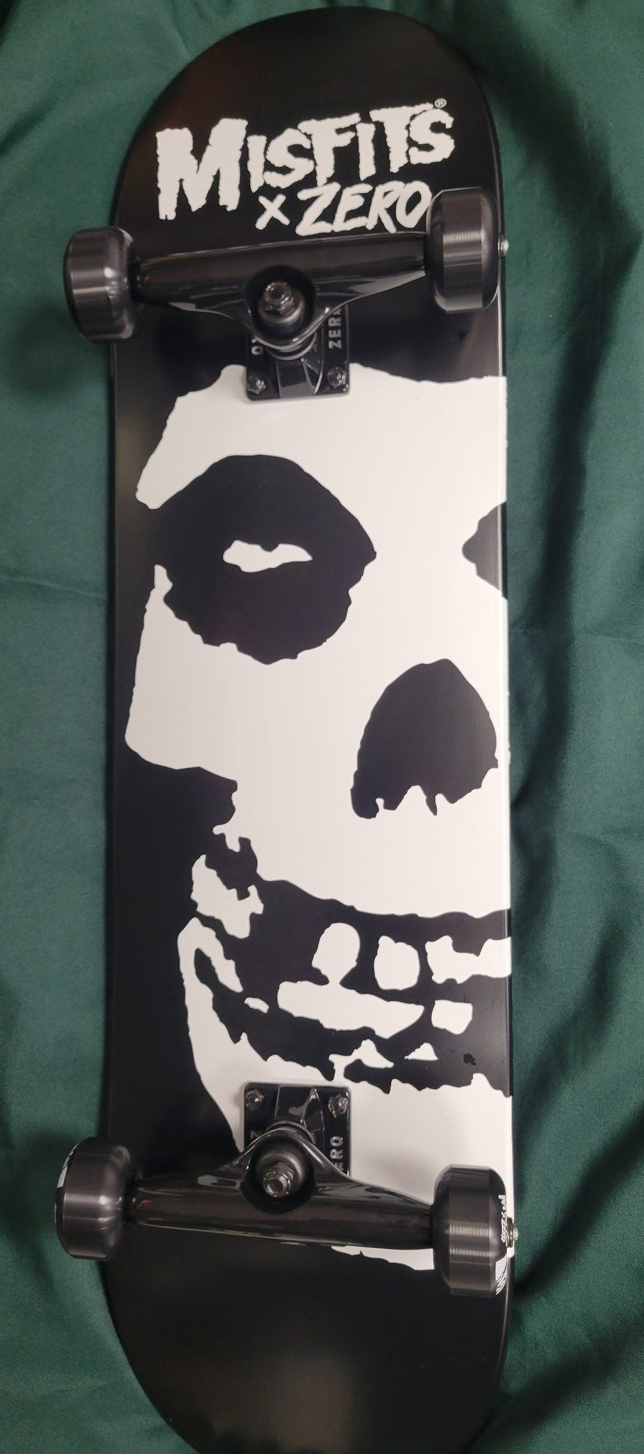 COMPLETE DECK 8.25 ZERO MISFITS FIEND SKULL