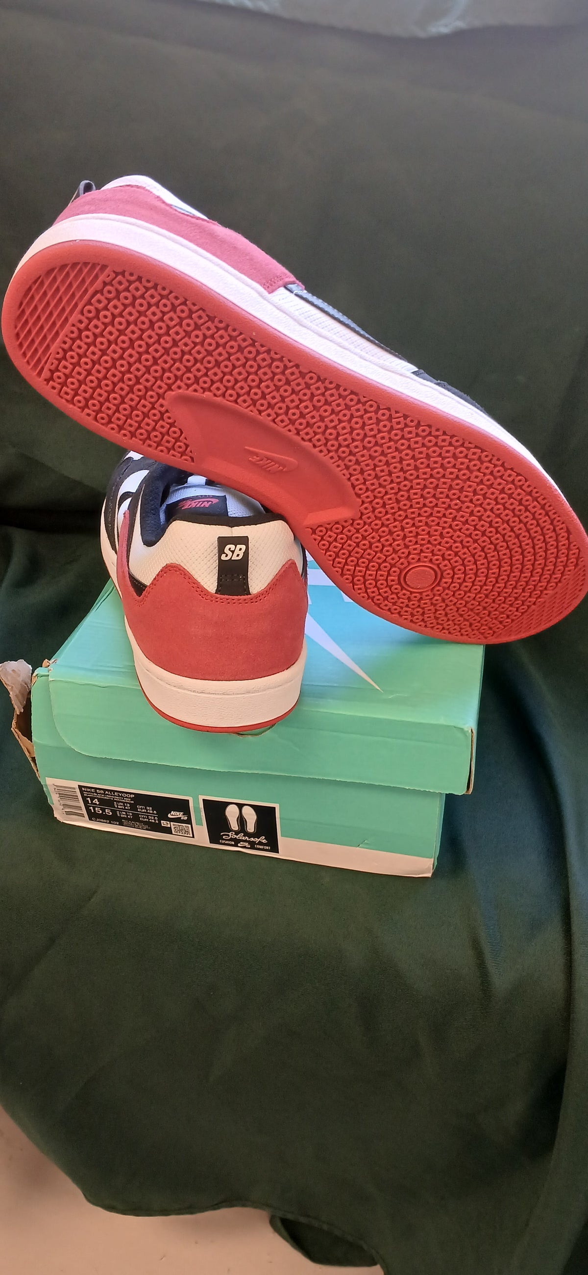 SHOES NIKE SB SIZE 14 MENS ALLEYOOP WHITE/BLACK/RED