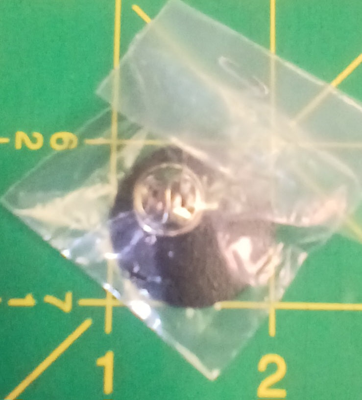 PIN BONES OG SWISS CIRCLE LAPEL PIN
