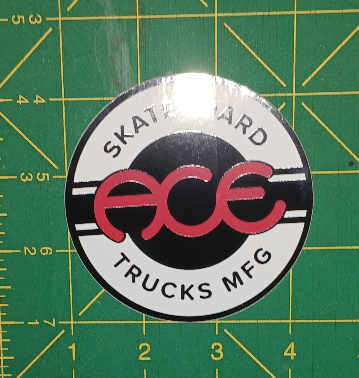 STICKER 3.5" ACE SEAL ROUND